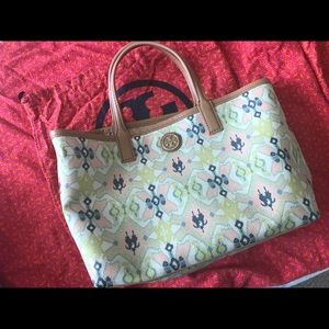 NWOT Tory Burch Kerrington Mini Tote
